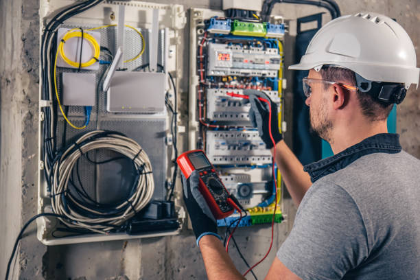 Best Electrical Contractors for Businesses  in Benton, IL